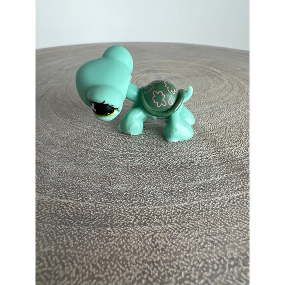 Littlest Pet Shop LPS Pink Flower Turtle #545 Target Exclusive 2006 Hasbro - Picture 3 of 6